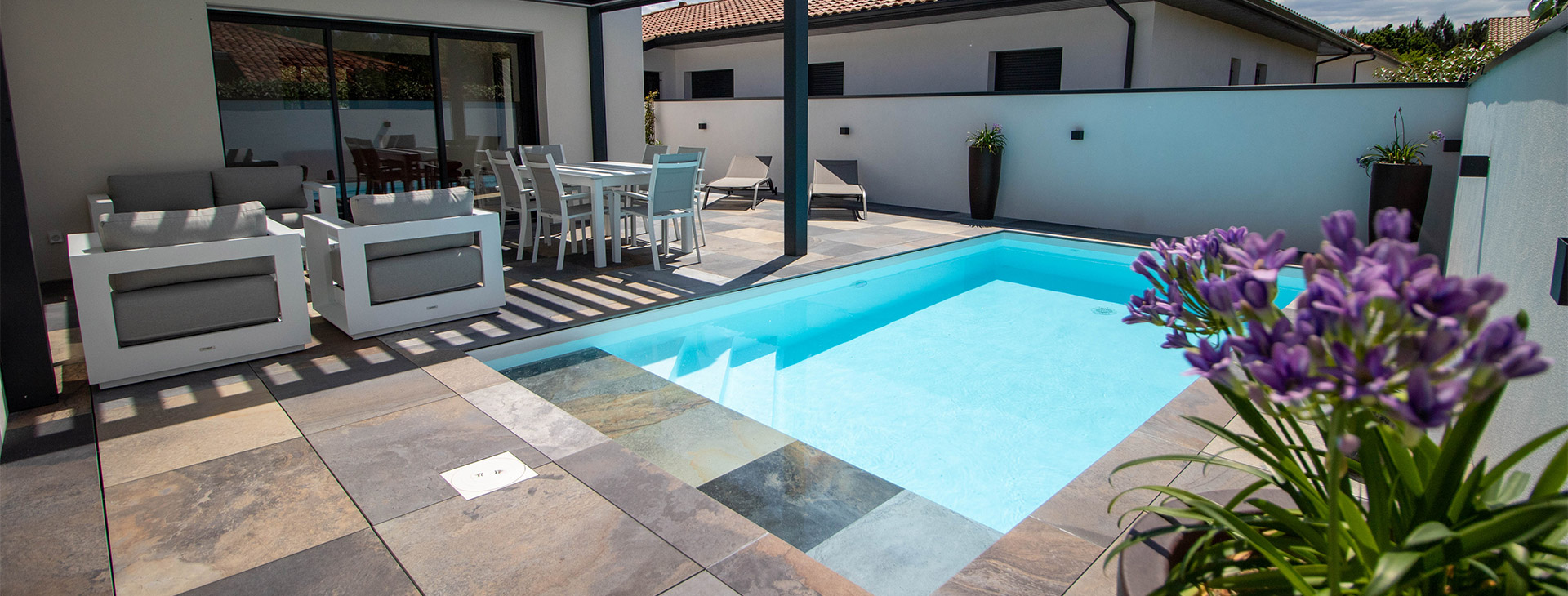 Carrelage extérieur à Saint-Martin-de-Seignanx