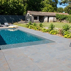 Carrelages pour tour de piscine à Boucau