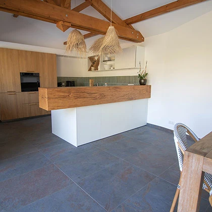 Carrelages pour tour de piscine à Boucau